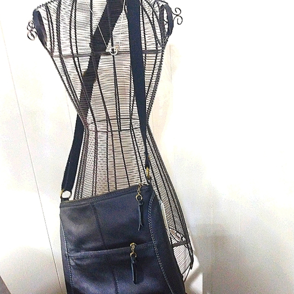 Sak Crossover Leather Purse